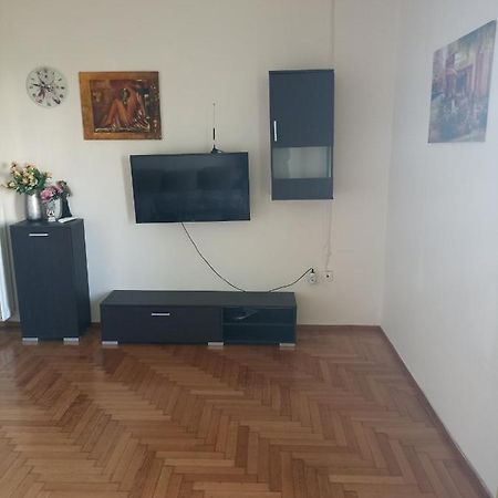 Penth Apartment Атина Екстериор снимка